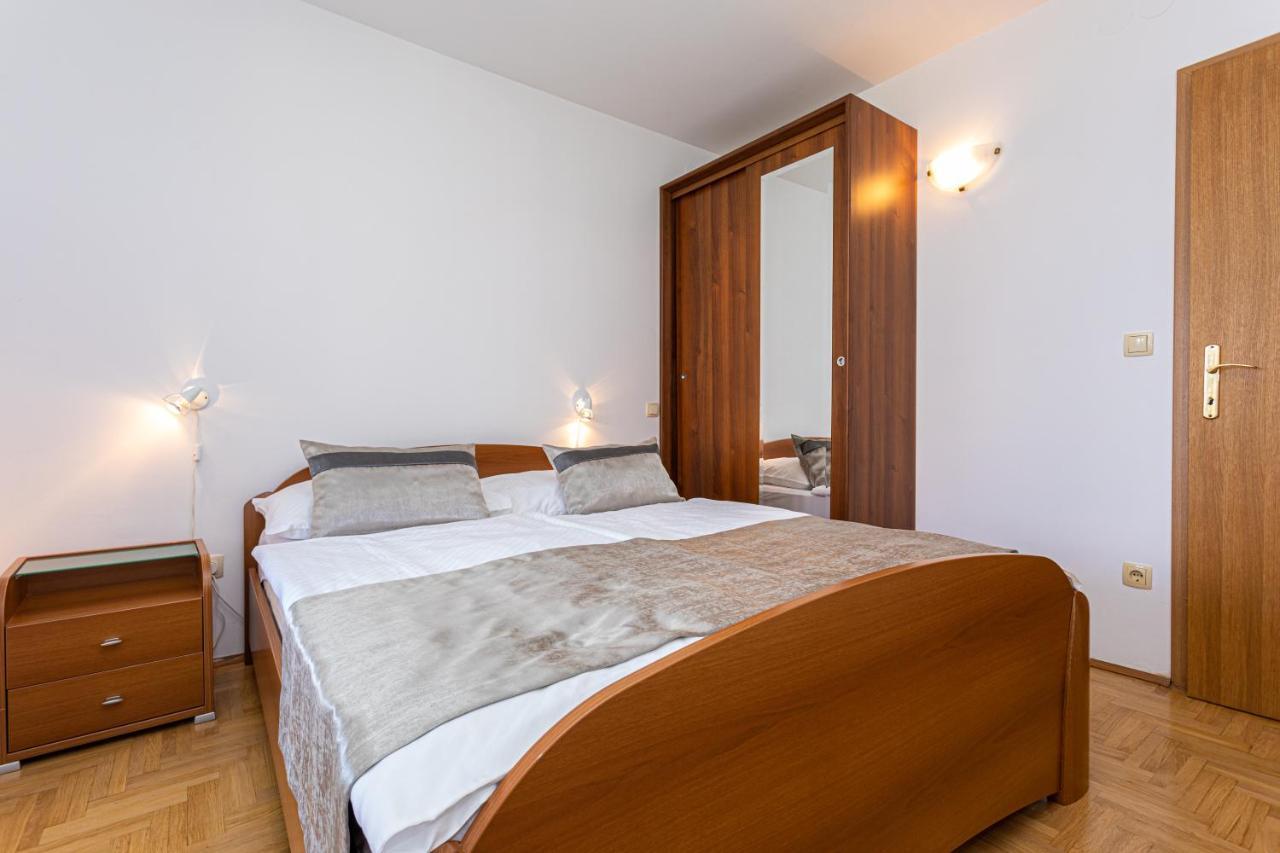 Apartments Crnekovic I Zarok Baška Zewnętrze zdjęcie
