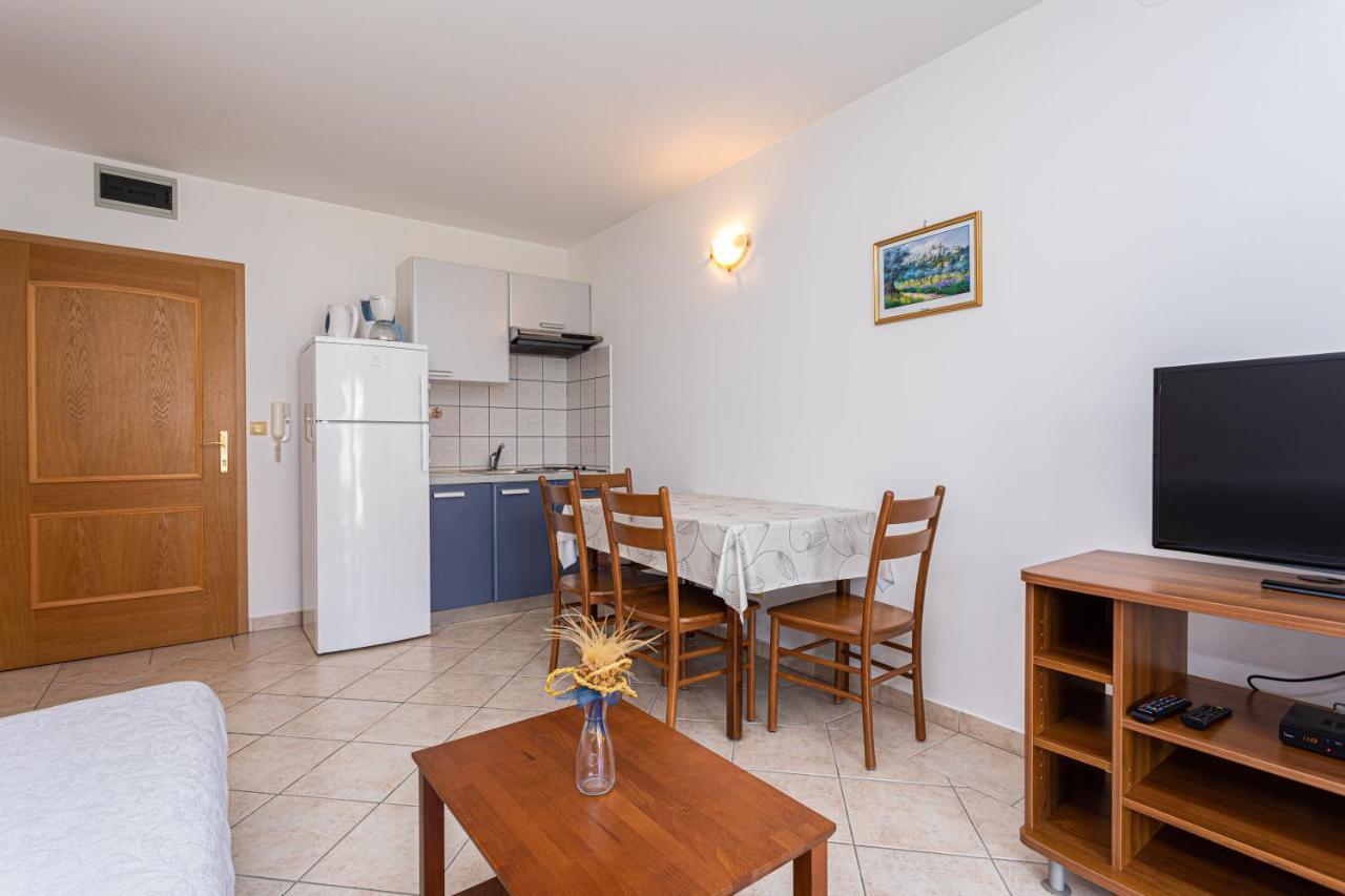 Apartments Crnekovic I Zarok Baška Zewnętrze zdjęcie