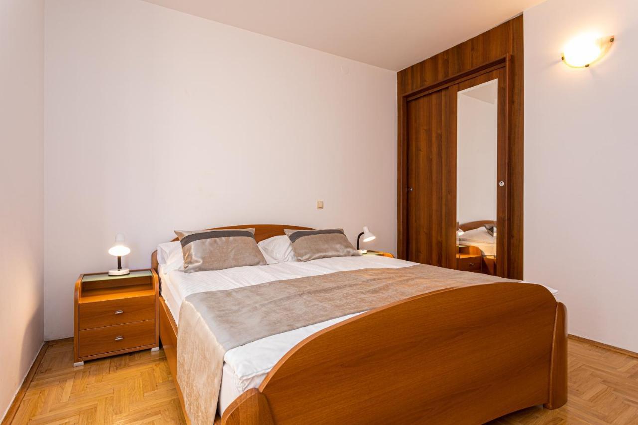 Apartments Crnekovic I Zarok Baška Zewnętrze zdjęcie