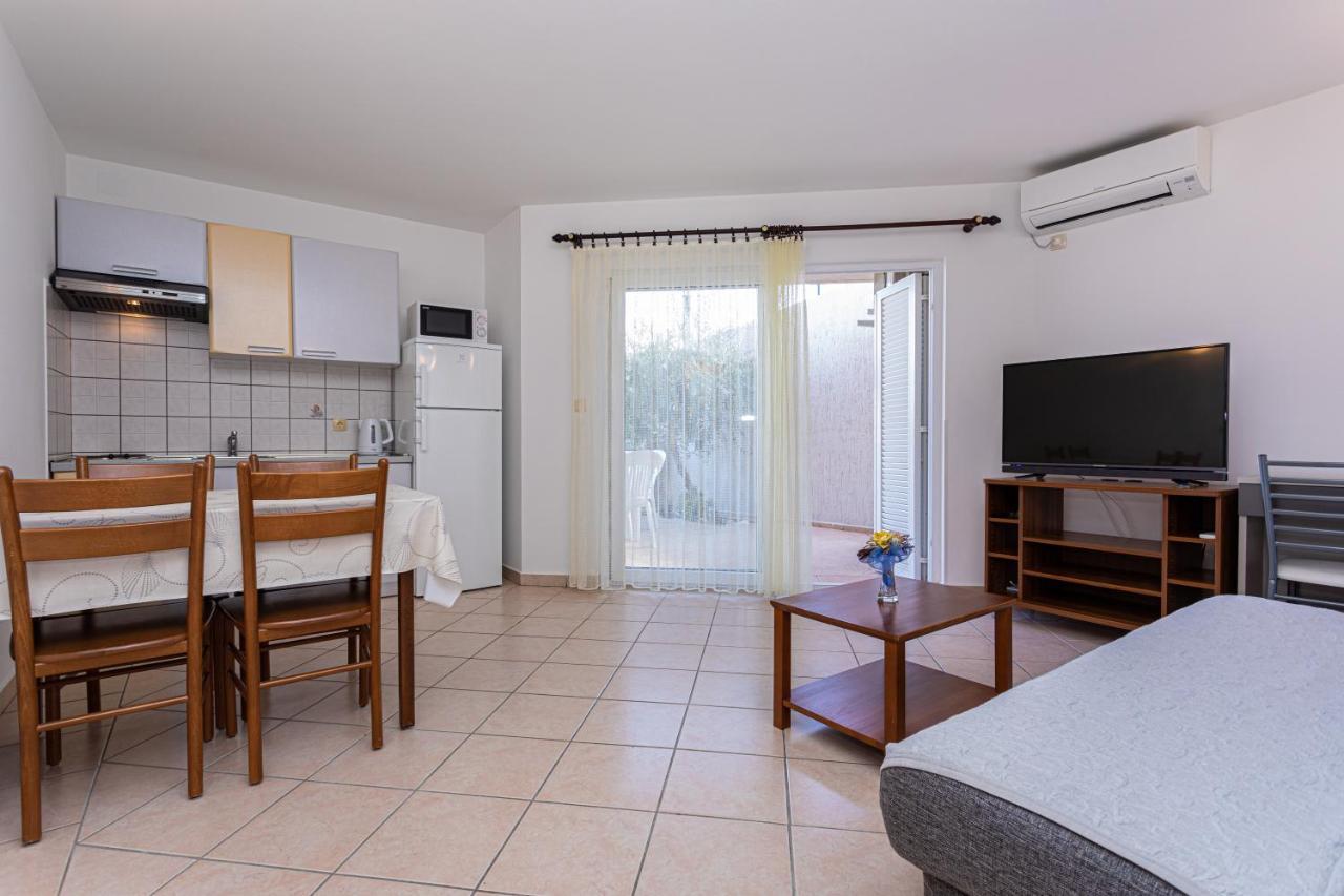 Apartments Crnekovic I Zarok Baška Zewnętrze zdjęcie