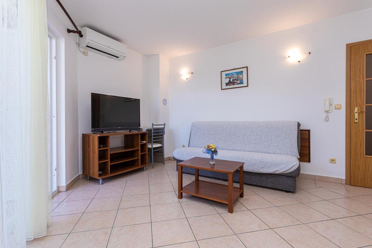 Apartments Crnekovic I Zarok Baška Zewnętrze zdjęcie