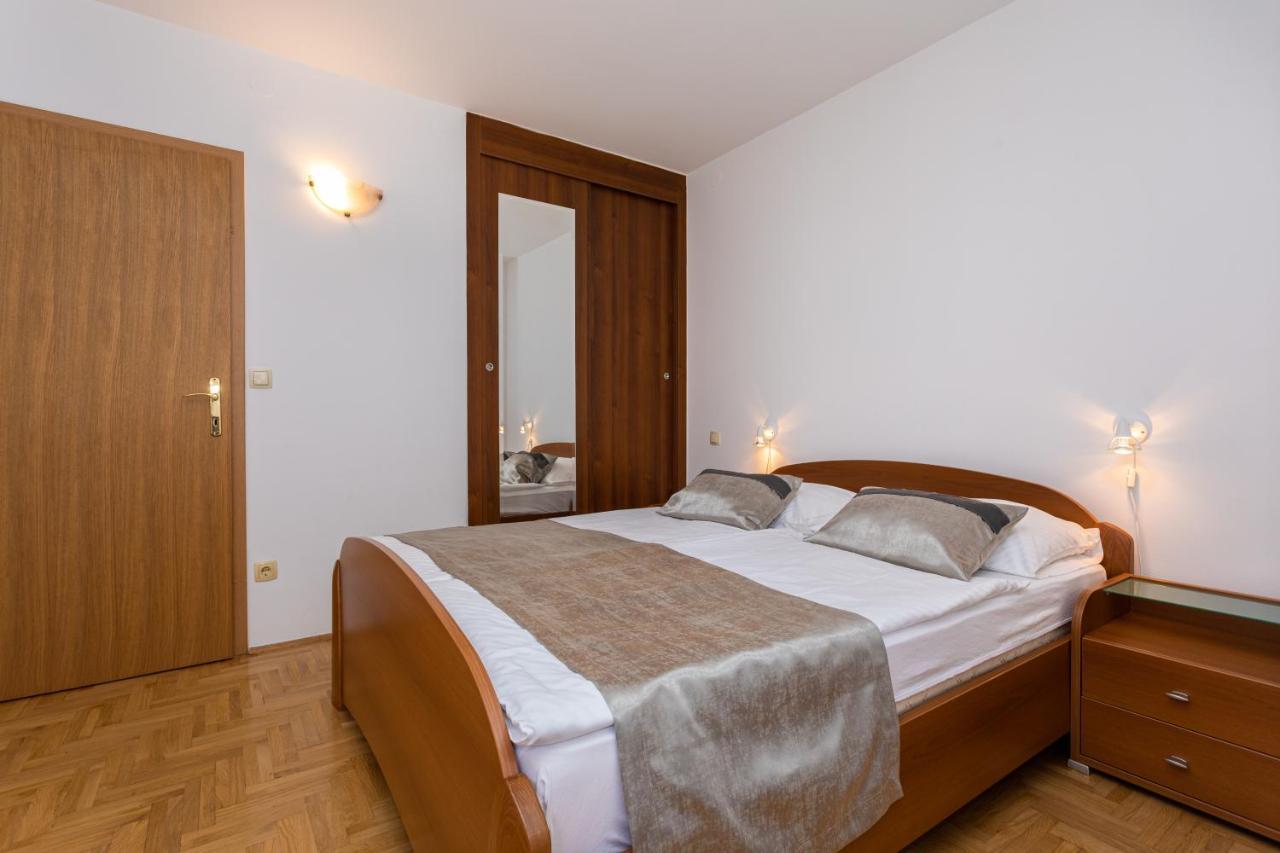 Apartments Crnekovic I Zarok Baška Zewnętrze zdjęcie