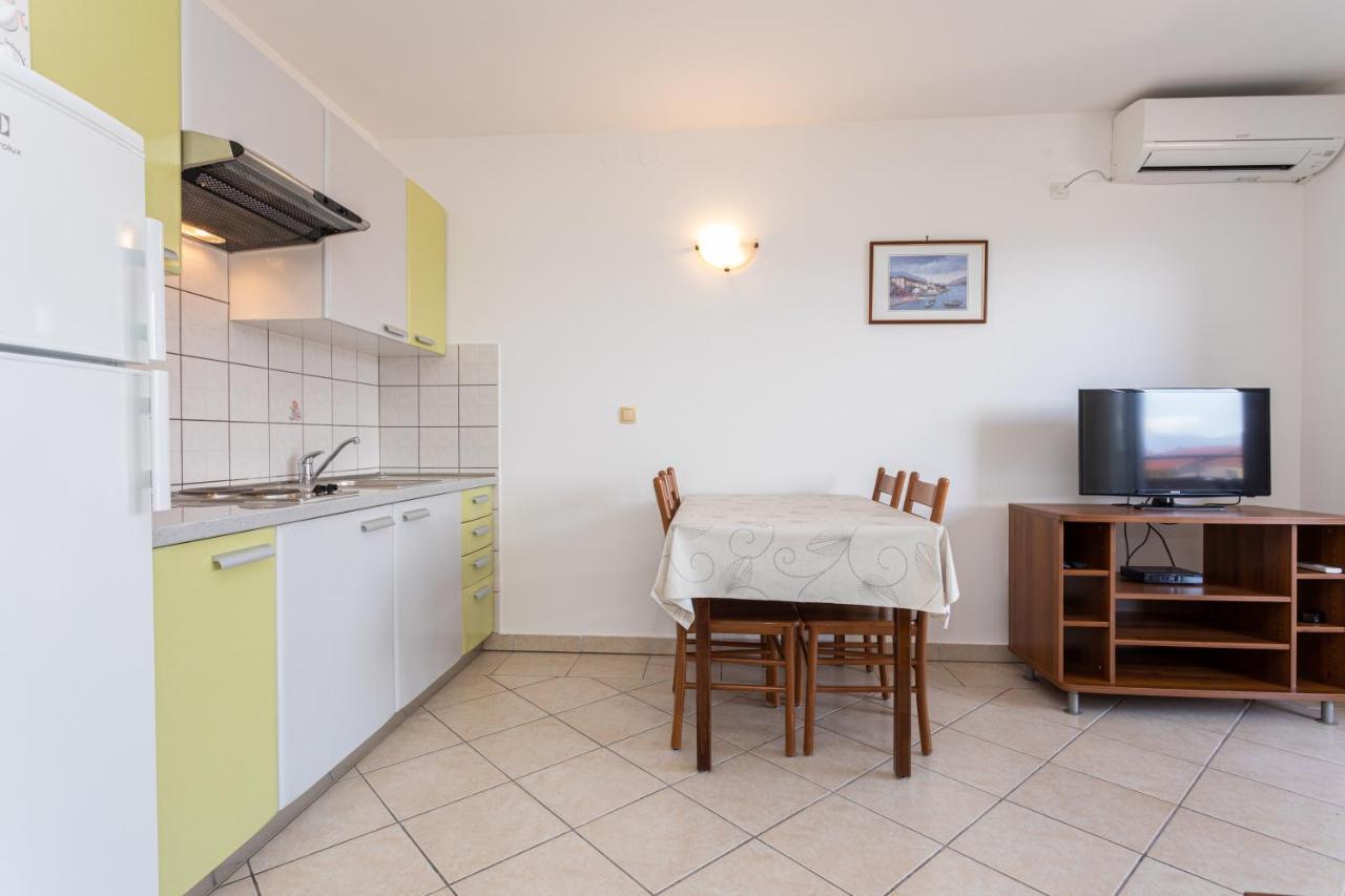 Apartments Crnekovic I Zarok Baška Zewnętrze zdjęcie