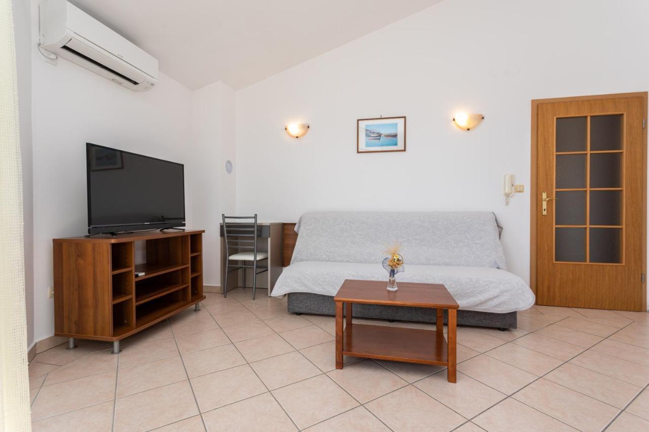 Apartments Crnekovic I Zarok Baška Zewnętrze zdjęcie